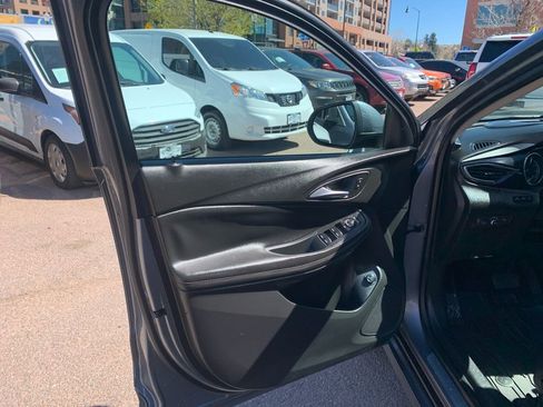 Used 2020 Buick Encore GX Select w/ Experience Buick Package image 16