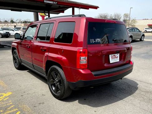 Used 2014 Jeep Patriot Sport w/ Power Value Group image 4