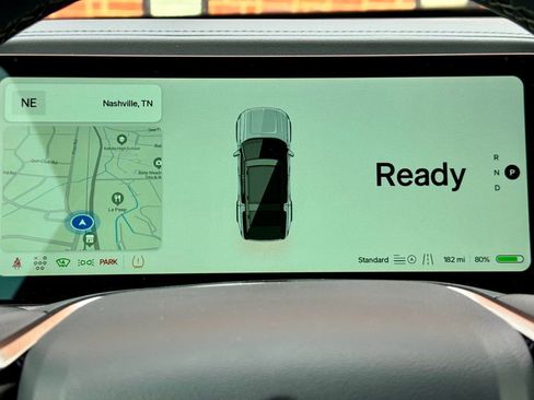 Used 2026 Rivian R1S Adventure image 27