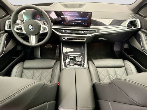 New 2026 BMW X5 xDrive40i w/ M Sport Package AWD/4WD image 13