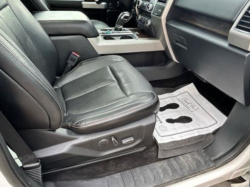 Used 2018 Ford F150 Lariat w/ Equipment Group 501A Mid AWD/4WD image 12