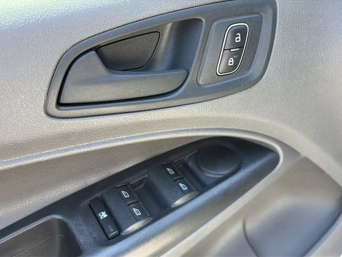 Used 2020 Ford Transit Connect XL FWD image 11