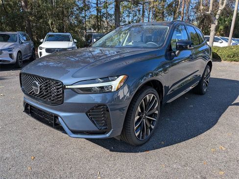 New 2026 Volvo XC60 T8 Ultra w/ Protection Package Premier image 8