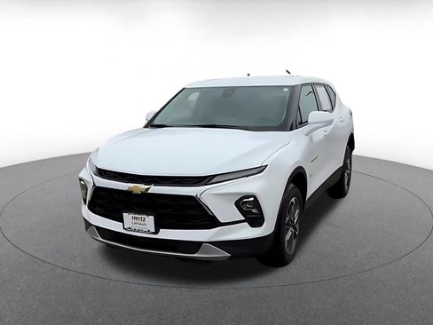 Used 2025 Chevrolet Blazer LT FWD image 7