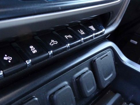 Used 2019 GMC Sierra 2500 Denali w/ Duramax Plus Package image 15