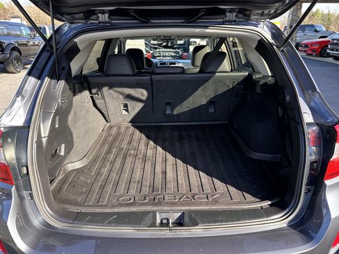 Used 2016 Subaru Outback 2.5i Limited image 17