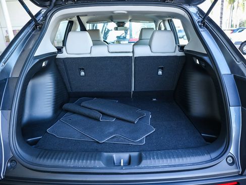 Used 2025 Honda HR-V LX image 30