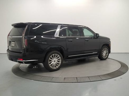 Used 2021 Cadillac Escalade ESV Premium Luxury AWD/4WD image 8