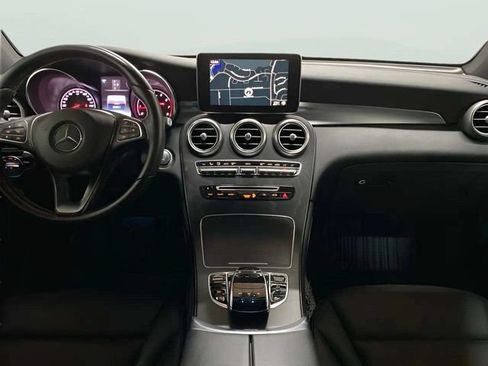 Used 2017 Mercedes-Benz GLC 300 4MATIC image 13