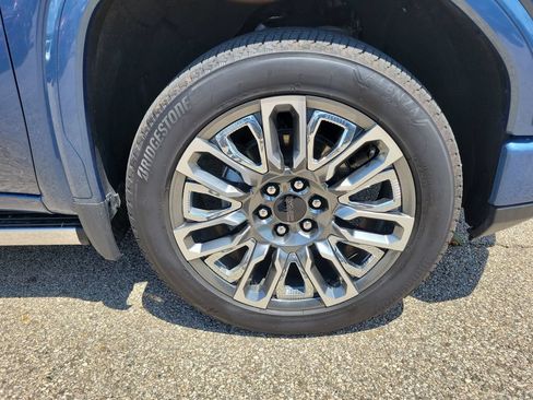 Used 2026 GMC Sierra 1500 Denali Ultimate AWD/4WD image 5