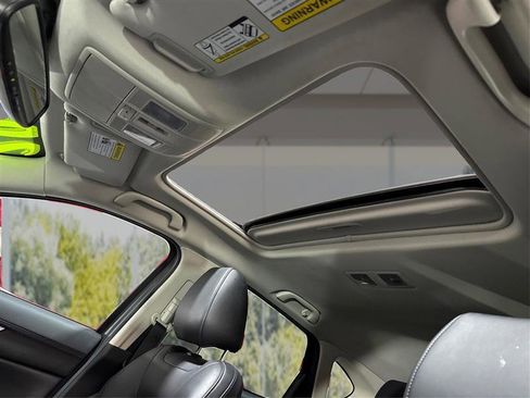 Used 2020 MAZDA CX-5 Touring image 19