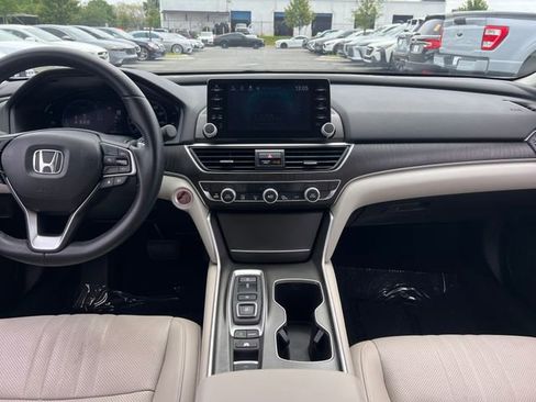 Used 2021 Honda Accord EX-L image 16