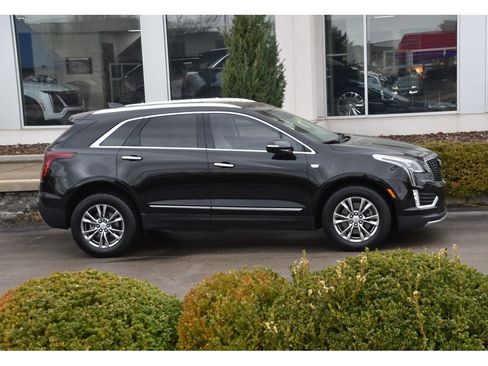 Certified 2023 Cadillac XT5 Premium Luxury image 3