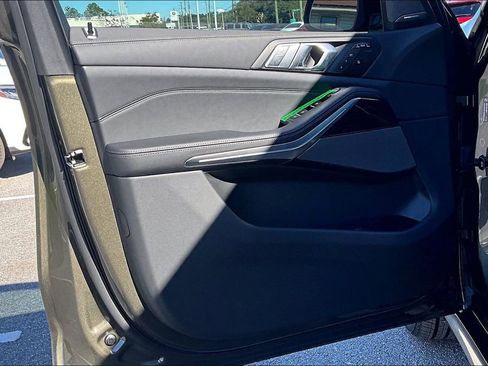 New 2026 BMW X7 xDrive40i w/ M Sport Package image 13