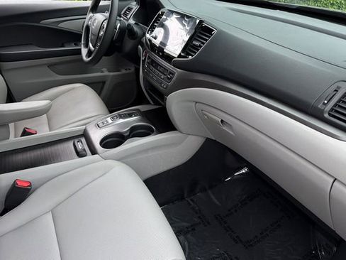 Certified 2023 Honda Ridgeline RTL image 19