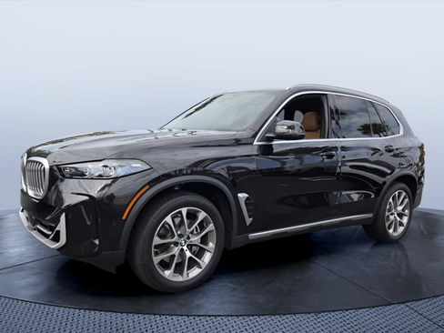 Used 2026 BMW X5 sDrive40i w/ Premium Package RWD image 2