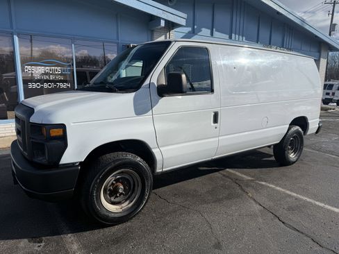 Used 2010 Ford E-250 and Econoline 250 image 1