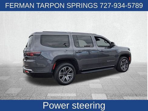 Used 2024 Jeep Wagoneer Series II image 11