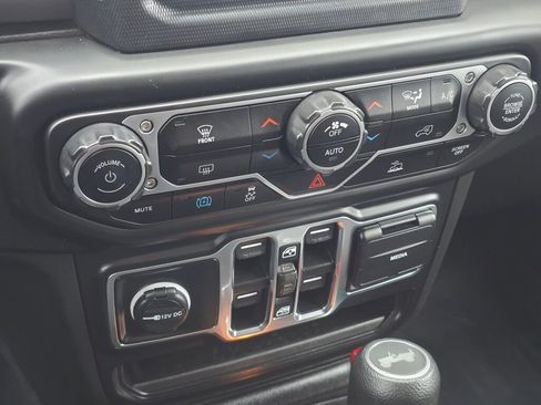 Used 2023 Jeep Wrangler Willys 4xe image 26