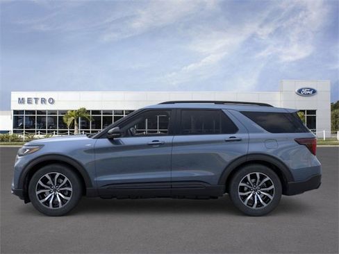 New 2026 Ford Explorer ST-Line w/ Premium Package image 3