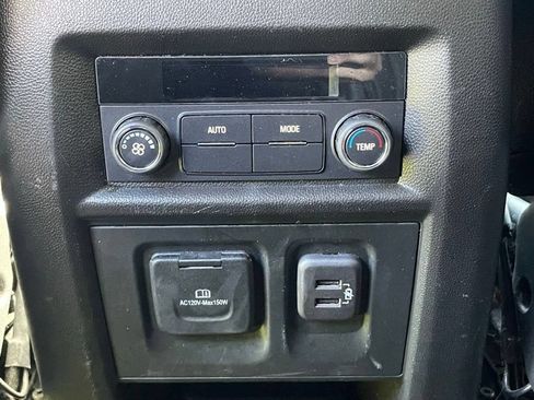 Certified 2023 Chevrolet Traverse RS AWD/4WD image 27