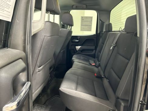 Used 2018 Chevrolet Silverado 1500 LT w/ Midnight Edition AWD/4WD image 22