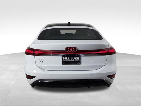 Used 2025 Audi A6 e-tron Premium Plus w/ Premium Plus RWD image 7