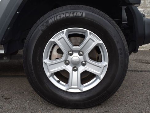 Used 2021 Jeep Wrangler Unlimited Sport S image 28