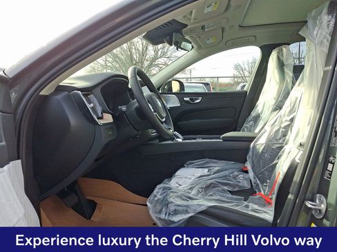 New 2026 Volvo XC60 B5 Ultra w/ Protection Package Premier AWD/4WD image 9