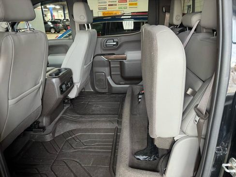 Used 2019 Chevrolet Silverado 1500 LT Trail Boss image 11