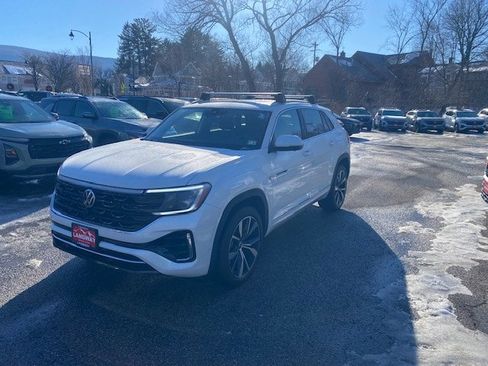 New 2026 Volkswagen Atlas Cross Sport SEL Premium R-Line image 3