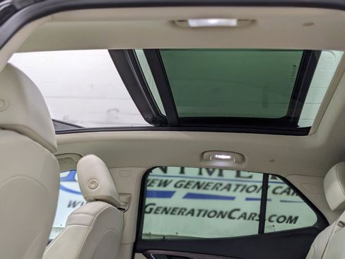 Used 2023 Buick Envision Avenir image 9