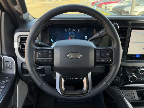 New 2026 Ford F450 Platinum image 13