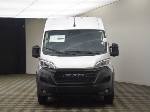 New 2026 RAM ProMaster 2500 w/ Convenience Group FWD image 2