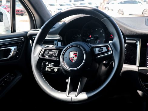 Used 2024 Porsche Macan Turbo AWD/4WD image 18