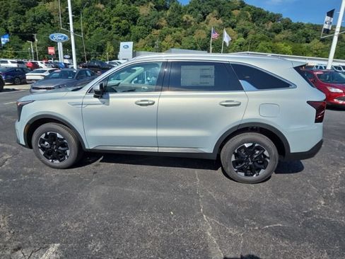 New 2026 Kia Sorento S AWD/4WD image 4