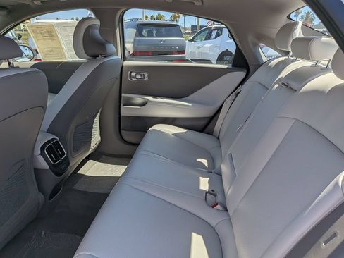 Used 2025 Hyundai Ioniq 6 SEL RWD image 29