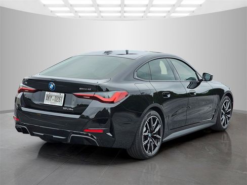 Used 2025 BMW i4 eDrive40 w/ M Sport Package image 6