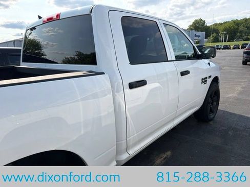Used 2019 RAM 1500 Express w/ Wheel & Sound Group AWD/4WD image 7
