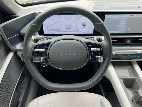 Certified 2025 Hyundai Ioniq 6 SEL RWD image 19