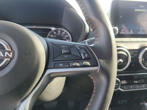 Certified 2024 Nissan Sentra SR FWD image 25