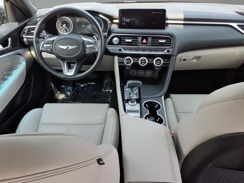 Used 2023 Genesis G70 2.0T AWD/4WD image 9