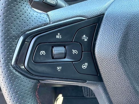 Used 2024 Chevrolet Trax RS image 18