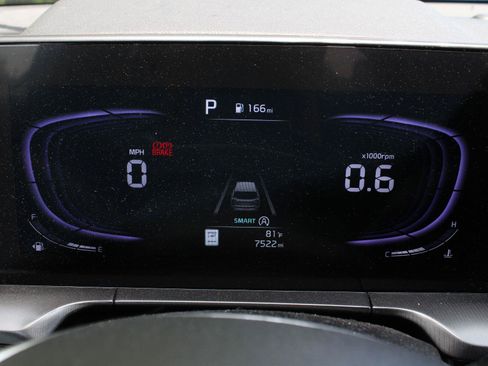 Used 2025 Kia Telluride S AWD/4WD image 11