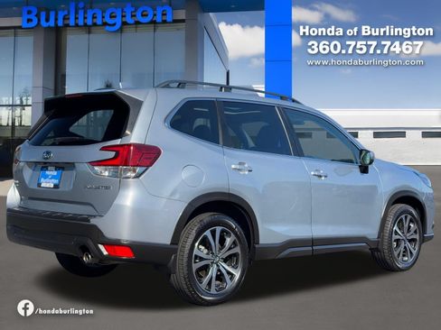 Used 2023 Subaru Forester Limited AWD/4WD image 6
