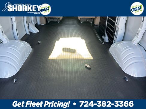 New 2025 Chevrolet Express 3500 Work Van image 27