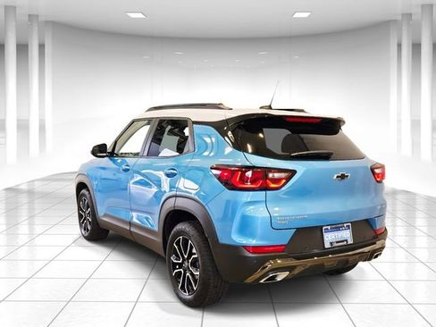 Used 2025 Chevrolet TrailBlazer ACTIV w/ Convenience Package image 3