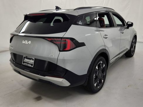 New 2026 Kia Sportage SX AWD/4WD image 3