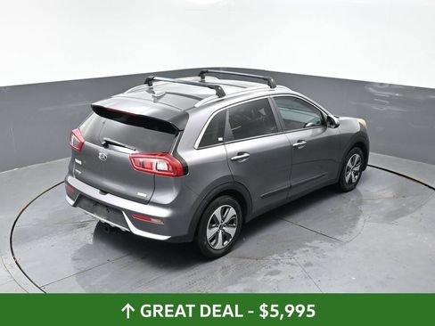 Used 2018 Kia Niro LX FWD image 38