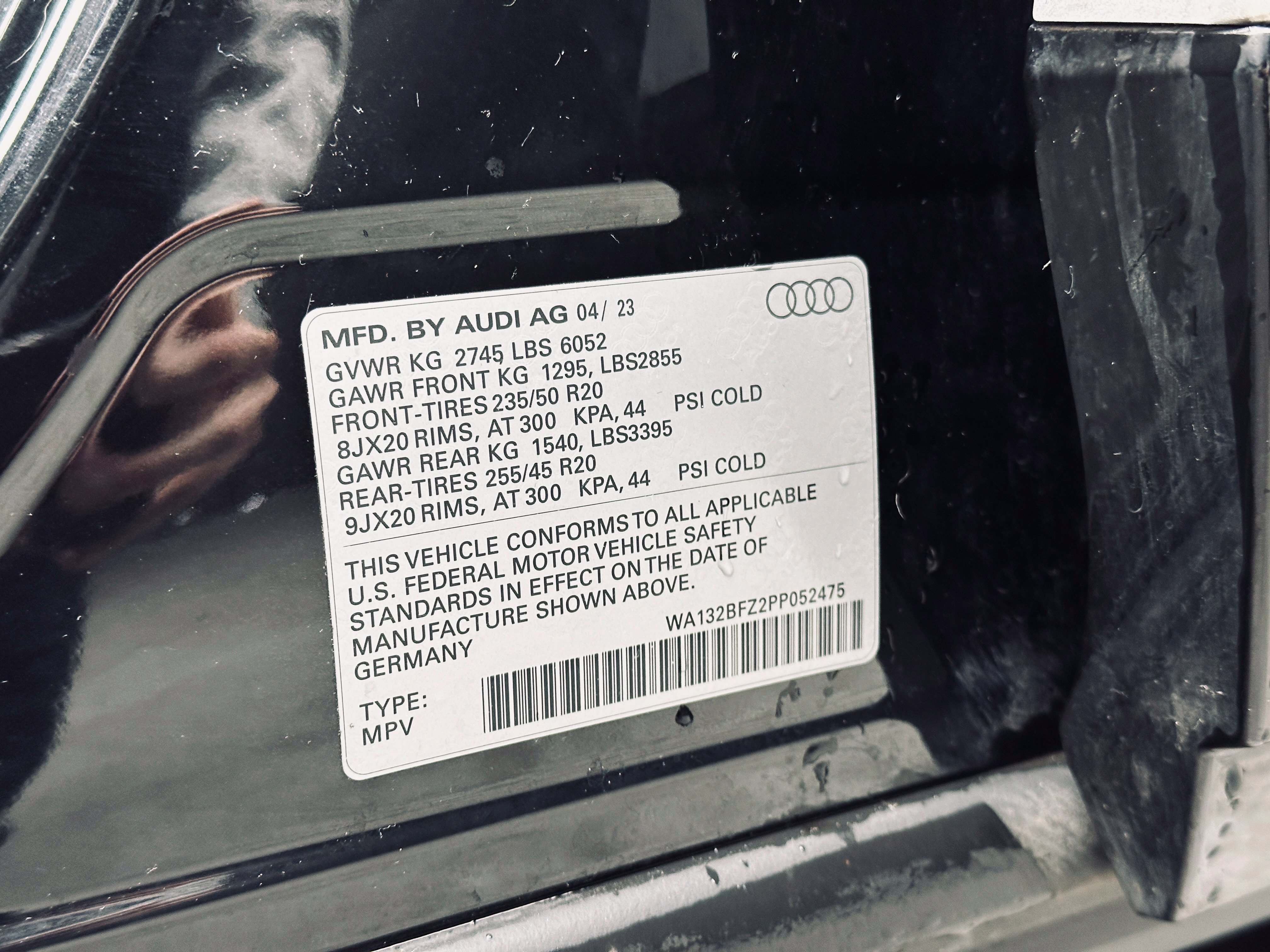 Used 2023 Audi Q4 e-tron Premium Plus AWD/4WD image 36